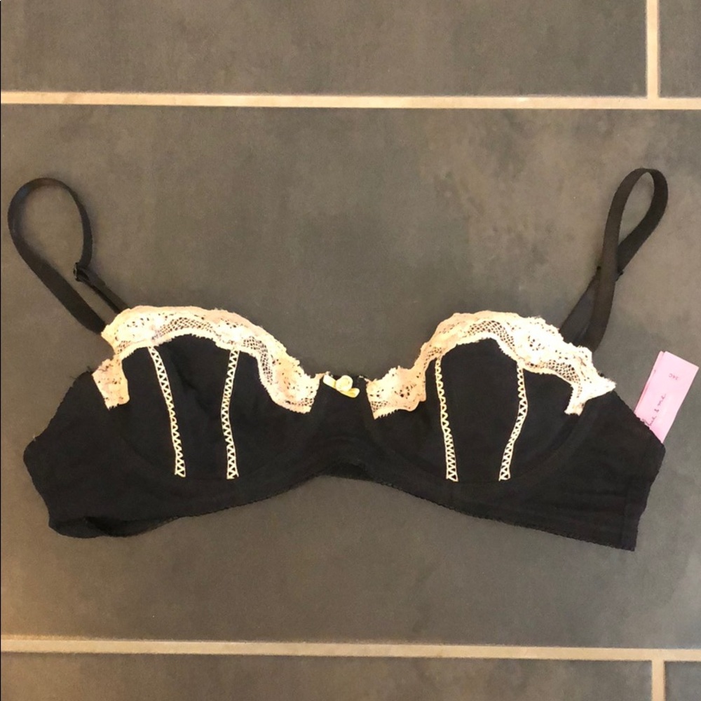 Black & Cream Lace Bra, size 34C